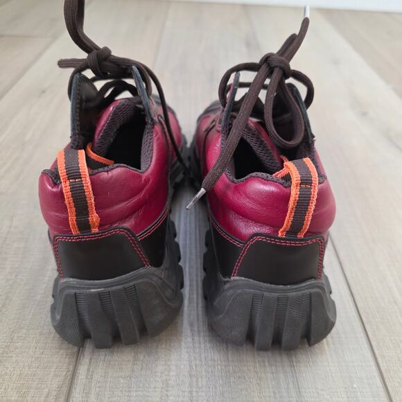 Portland Leather Goods Ankle Boots Burgundy Black Chunky Lug Sole Women Sz 36 EU - Picture 7 of 11